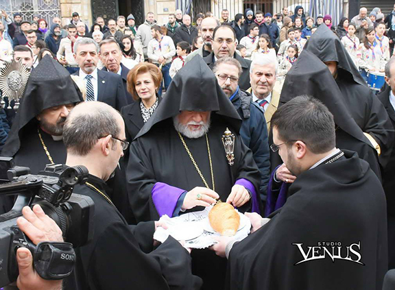 Aram I arrived in Aleppo for an historic pontifical visit (Photo by Studio Venus)