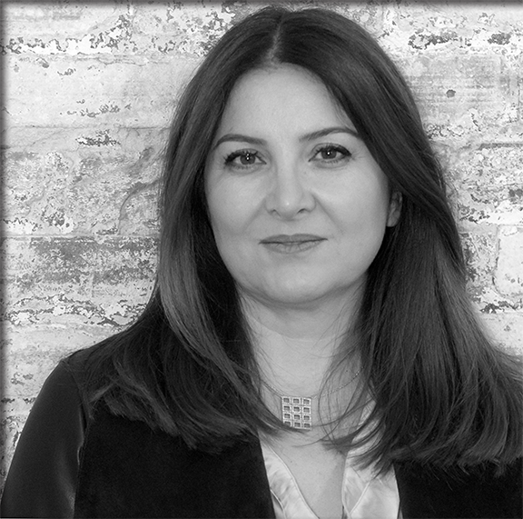 Eveelin Bakhtamian