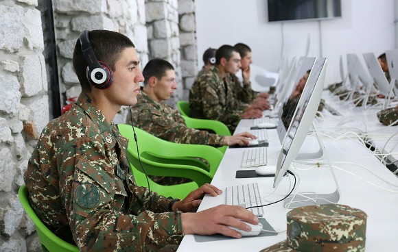 The program is a joint initiative between the TUMO Center for Creative Technologies and the Defense Ministry of the Republic of Armenia. (Photo: TUMO Center for Creative Technologies)