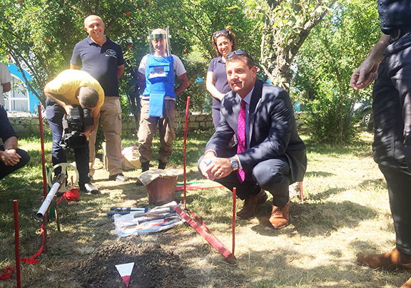 Rep. David Valadao (R-CA) in the field in Artsakh, learning first-hand about THE HALO Trust's life-saving de-mining efforts