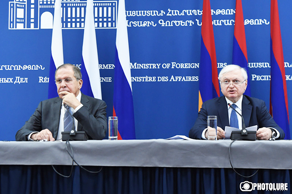 Armenia's Foreign Minister Edward Nalbandian (right) and his Russian counterpart Sergey Lavrov gave a joint press conference Tuesday