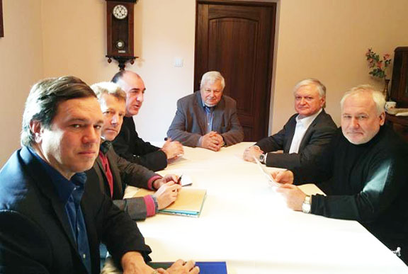 A scene from Thursday meeting between the Armenian and Azerbaijani foreign ministers in Krakow, Poland