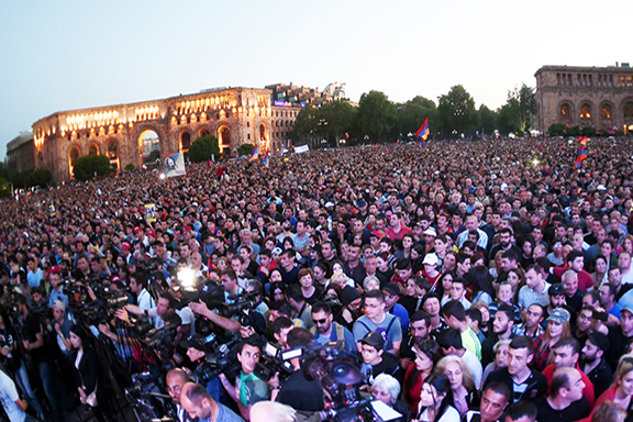 Thousands turned out for another rally on Thursday at Republic Square as the election of a new prime minister was set for May 1 (Photolure)