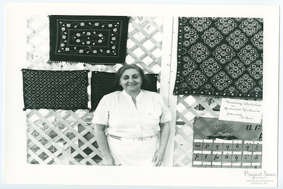 Anahid Dakessian Kazazian displaying her traditional Marash needlework at the 1988 Smithsonian Folklife Festival. (Source: Smithsonian)