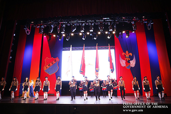 Homenetmen Centennial celebration has attracted thousands from the DIaspora to Armenia