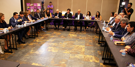 Diaspora Minister attends meeting of Armenian American Museum's Governing Board