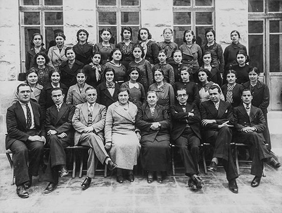 Faculty of Euphrates College, including Prof. Ashur Yousef
