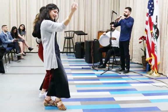 A performance by Lernazang Ensemble