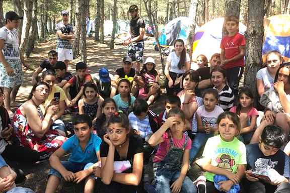 Children at Bari Amar Camp