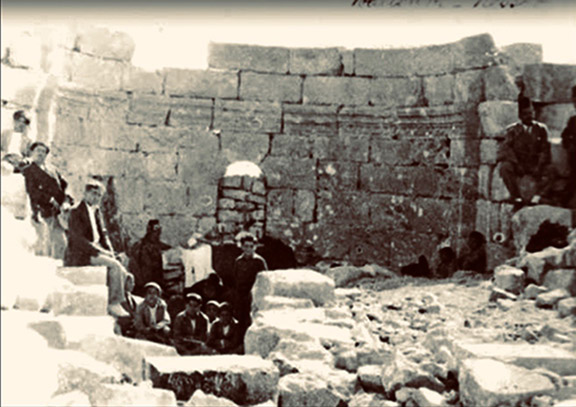 The ancient site of Ballum, which is currently located in Turkey, is an ancestral pilgrimage site for the native Armenians of Kessab