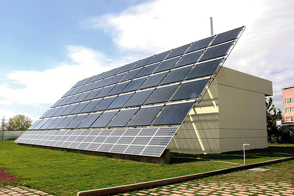 Avedisian School solar panels