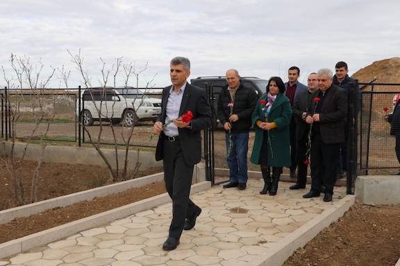 Led by Artsakh ARF's presidential candidate Davit Ishkhanyan, ARF candidates pay respect to Artsakh heroes in Hadrut