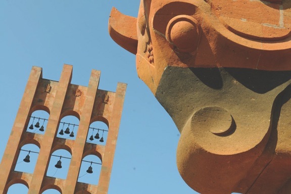 The Sardarabad monument (Photo by Matthew Karanian)