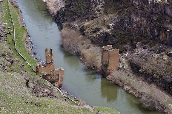 The bridge in Ani