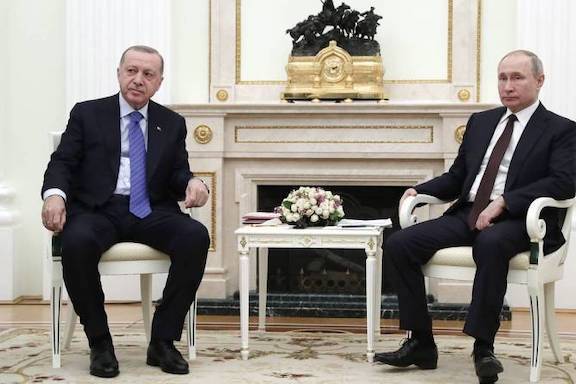 Russian President Vladimir Putin (right) with Turkey's Recep Tayyip Erdogan in Istanbul in Feb. 2020