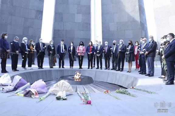 A 15-member delegation of French lawmakers visited Dzidzernagapert on Oct. 25